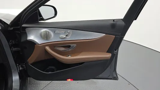 Mercedes-Benz E-Class W213 E350 4MATIC 2021 24