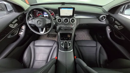Mercedes-Benz C-Class W205 C200 2018 7
