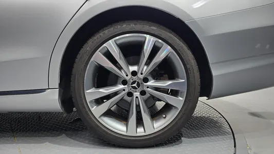 Mercedes-Benz C-Class W205 C200 2018 21