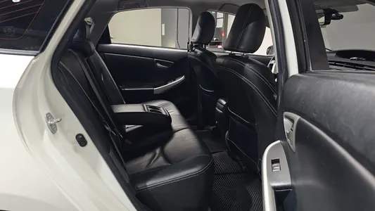 Toyota 프리우스 1.8 E 2012 11