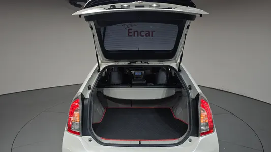 Toyota 프리우스 1.8 E 2012 20
