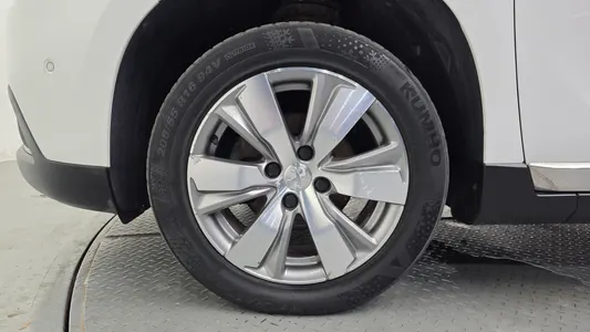 Peugeot 2008 1.6 BlueHDi 2017 5