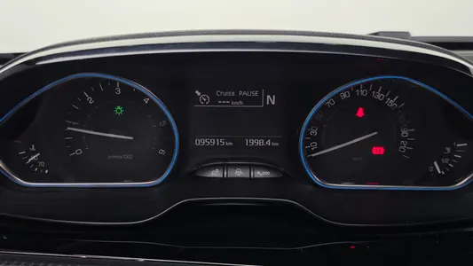 Peugeot 2008 1.6 BlueHDi 2017 8