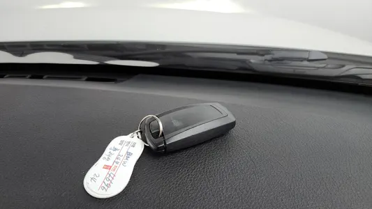BMW 3 Series (F30) 320d 2018 16