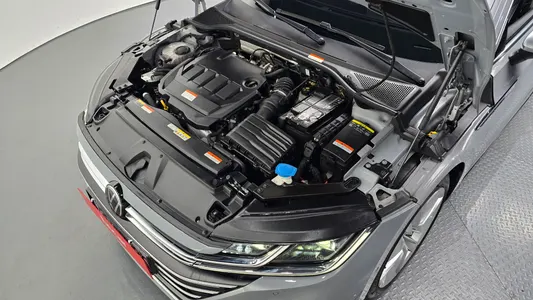 Volkswagen 아테온 2.0 TDI 2023 5