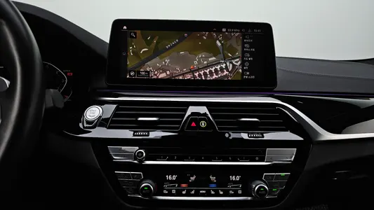 BMW 5 Series (G30) 530i M 2022 14