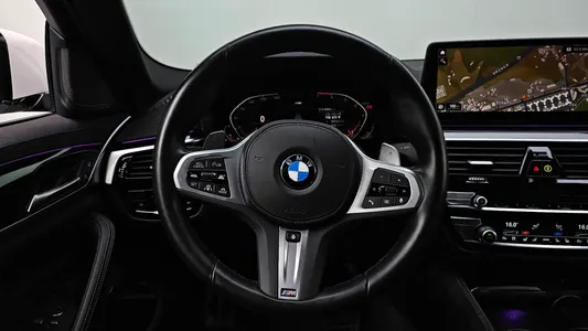 BMW 5 Series (G30) 530i M 2022 15