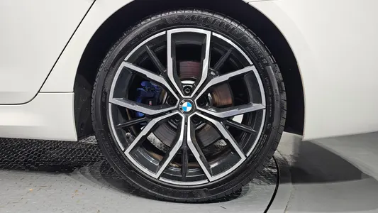 BMW 5 Series (G30) 530i M 2022 21