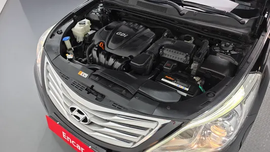 Hyundai Grandeur HG HG240 2011 6