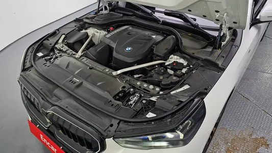 BMW 5 Series (G60) 530i xDrive M 2025 6