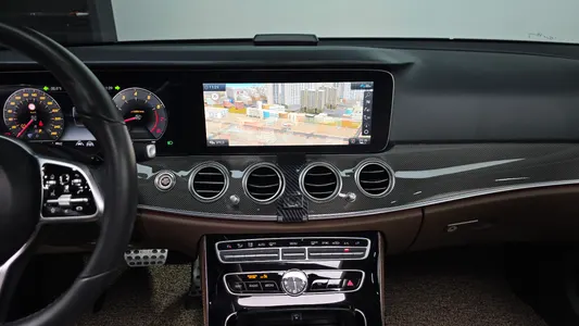 Mercedes-Benz E-Class W213 E300 4MATIC AMG Line 2020 13