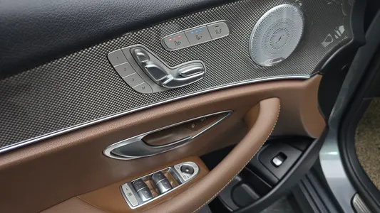 Mercedes-Benz E-Class W213 E300 4MATIC AMG Line 2020 15