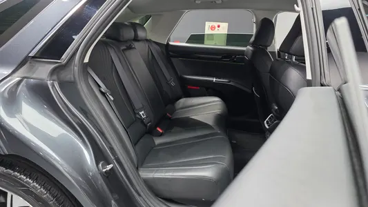 Hyundai (GN7) 3.5 LPG 2WD 2022 11