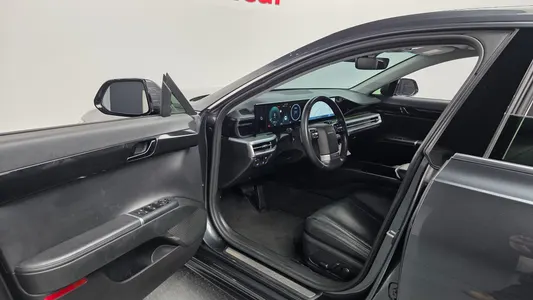 Hyundai (GN7) 3.5 LPG 2WD 2022 9