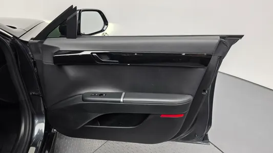 Hyundai (GN7) 3.5 LPG 2WD 2022 24