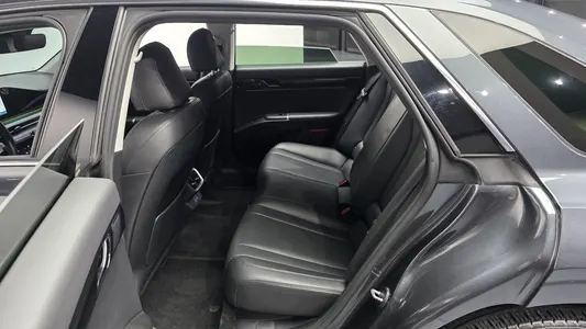 Hyundai (GN7) 3.5 LPG 2WD 2022 25