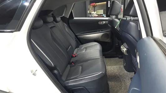 Hyundai 넥쏘 2022 12