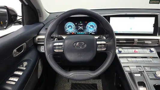 Hyundai 넥쏘 2022 13