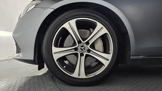 Mercedes-Benz E-Class W213 E300 2019 4