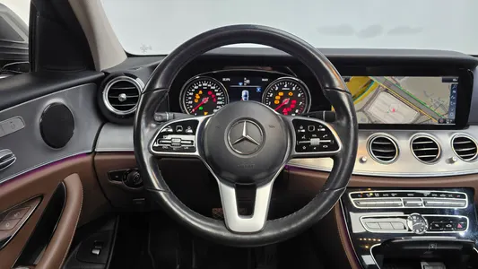 Mercedes-Benz E-Class W213 E300 2019 12