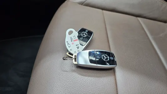 Mercedes-Benz E-Class W213 E300 2019 14