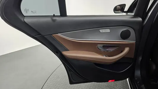 Mercedes-Benz E-Class W213 E300 2019 25