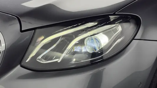 Mercedes-Benz E-Class W213 E300 2019 22