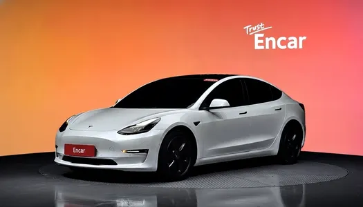 Tesla 3 AWD 2022 21