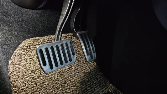 Tesla 3 AWD 2022 29