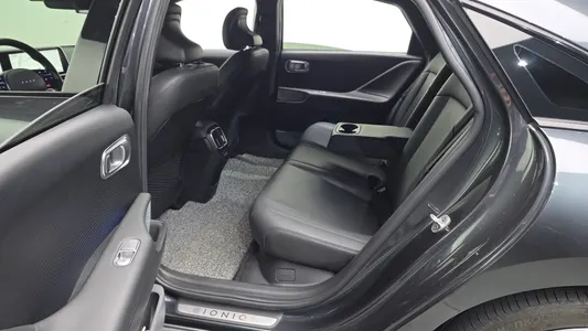 Hyundai Ioniq 6 2023 12