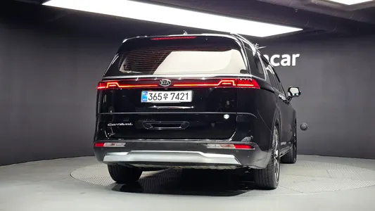 Kia Carnival 9 2020 4