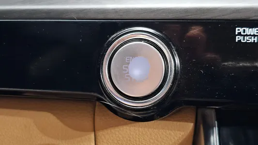 Kia Carnival 9 2020 19