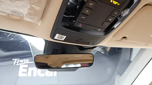 Kia Carnival 9 2020 35