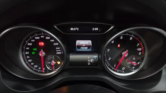 Mercedes-Benz CLA-Class C117 CLA220 AMG Line 2018 8