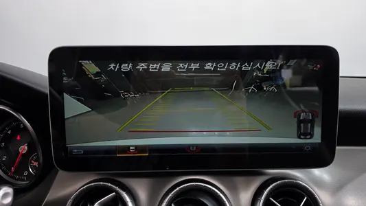 Mercedes-Benz CLA-Class C117 CLA220 AMG Line 2018 14