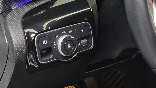 Mercedes-Benz A-Class W177 A200d 2021 15