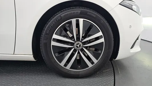 Mercedes-Benz A-Class W177 A200d 2021 21