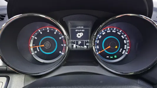 KG Mobility Tivoli VX 2WD 2017 8