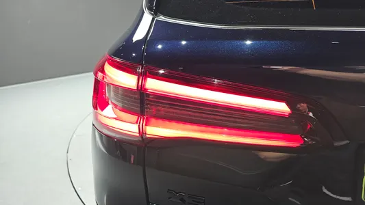 BMW X5 (G05) M50i 2023 23