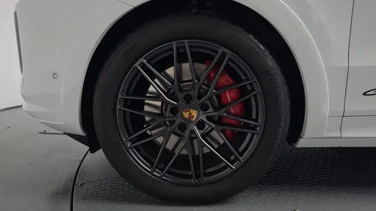 Porsche (PO536) 4.0 GTS 2025 4