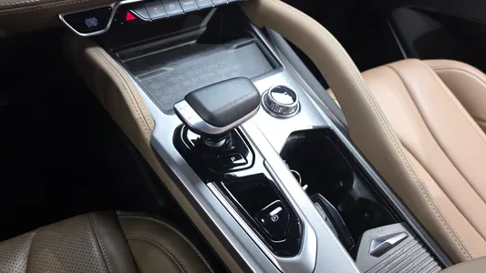 Renault Korea 그랑 콜레오스 1.5 E-TECH 2WD 2025 9