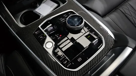 BMW X7 (G07) xDrive 40i M 7 2026 9