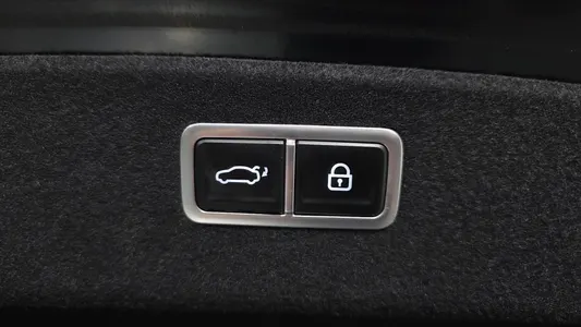 Genesis G80 (RG3) 2.5 2WD 2023 34