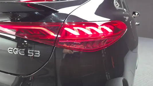 Mercedes-Benz EQE V295 EQE53 AMG 4MATIC+ 2023 23