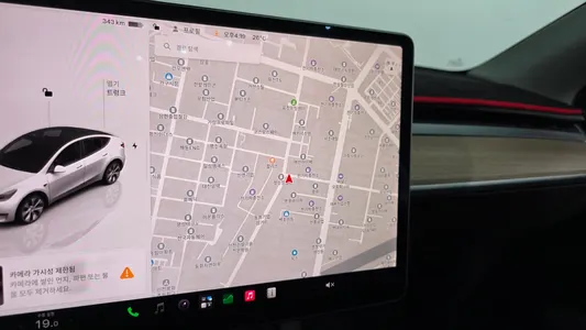 Tesla Y AWD 2022 14
