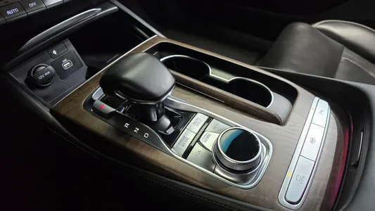 Kia K9 3.3 T-GDI AWD 2020 9