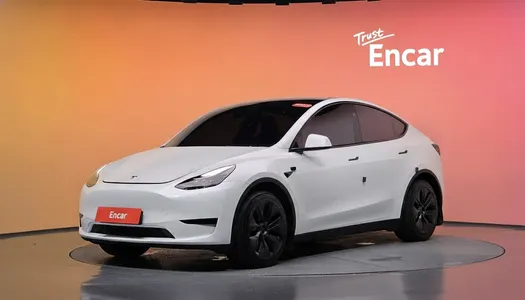 Tesla Y RWD 2024