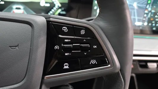 KG Mobility EV (O100) MX AWD 2025 19