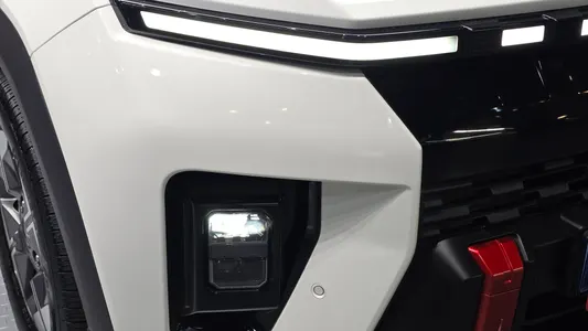 KG Mobility EV (O100) MX AWD 2025 22