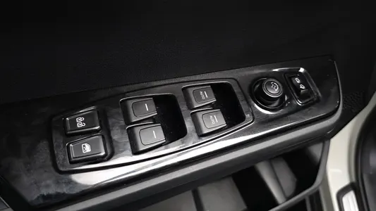 KG Mobility EV (O100) MX AWD 2025 29